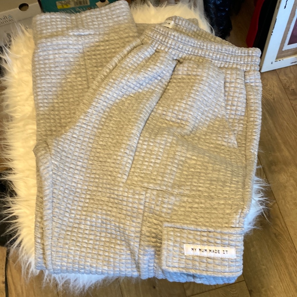 MY MUM MADE IT.  PANTS SIZE M.